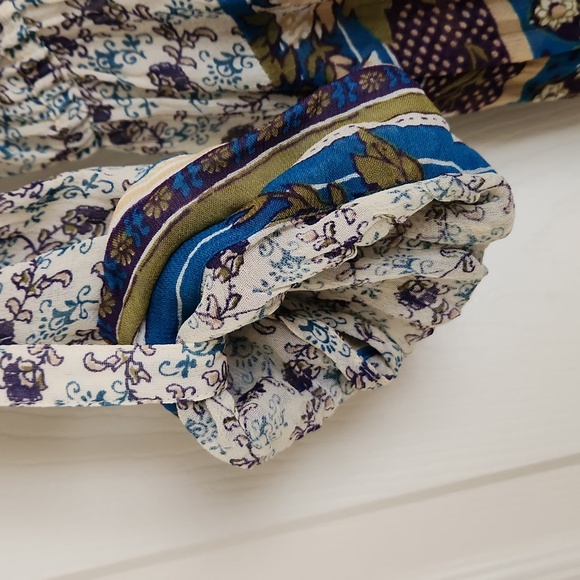 Lucky Brand semi sheer tunic- type blouse - Picture 2 of 5